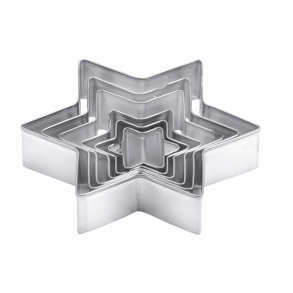 Stjerneformet udstikker s�t i metal. S�t med 6 str.